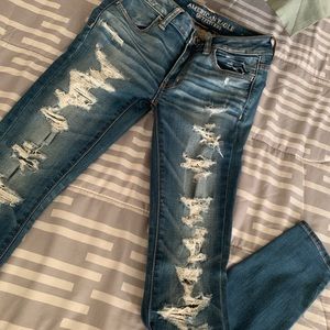 American eagle skinny ripped jeans